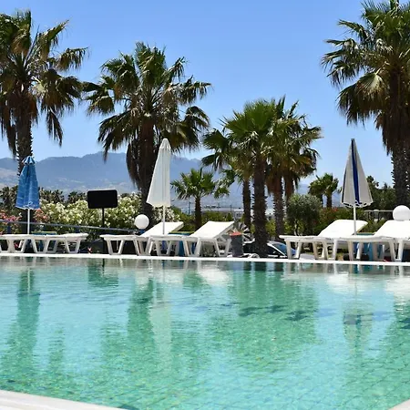 Kos Olympia Apartments At Lambi Beach شقة *